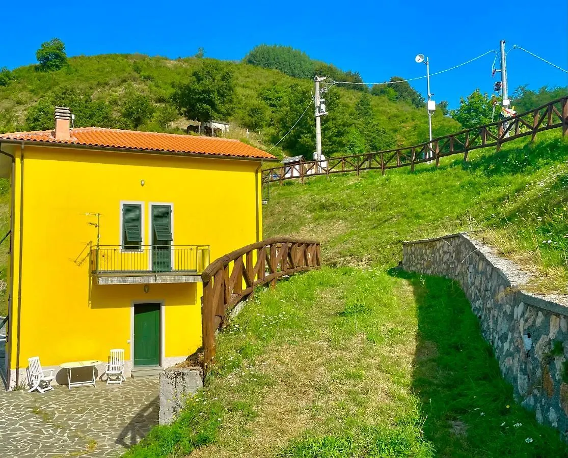Сasa de vacaciones Colle Del Faggio Green Immersion House Cassego-Villa