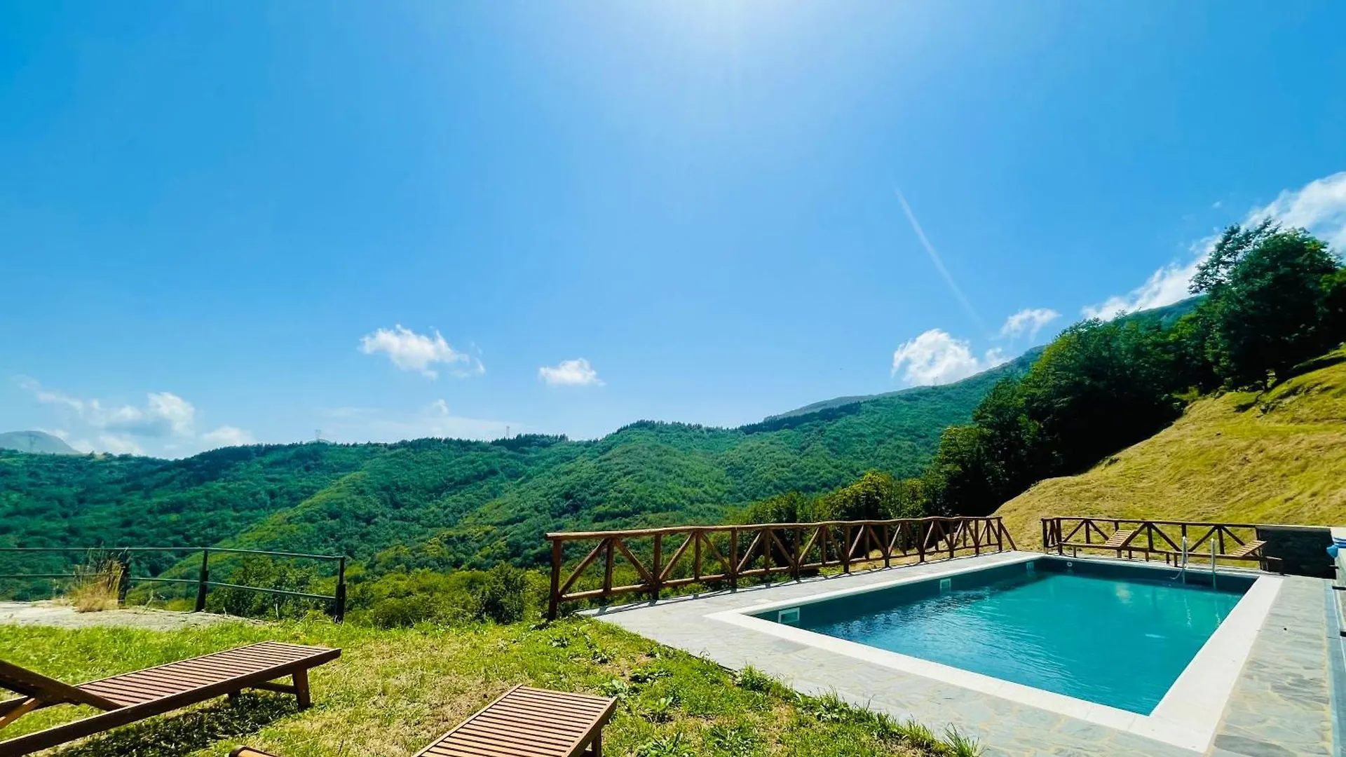 Colle Del Faggio Green Immersion House Cassego-Villa